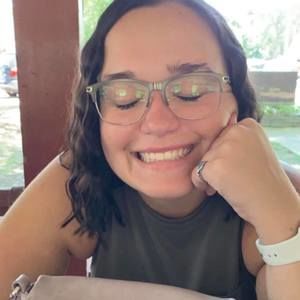 Meet your Posher, Kendra